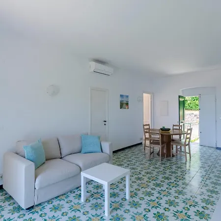 Apartment Una Terrazza Su Santa Santa Margherita Ligure