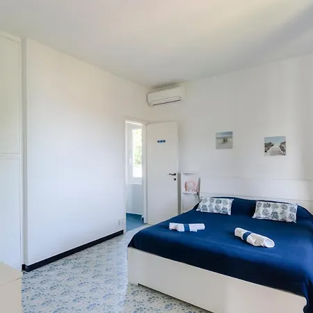 Una Terrazza Su Santa Apartment *